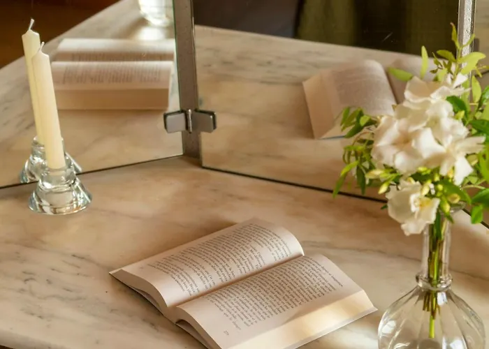 Beautiful Family With Pool Near Сasa de vacaciones