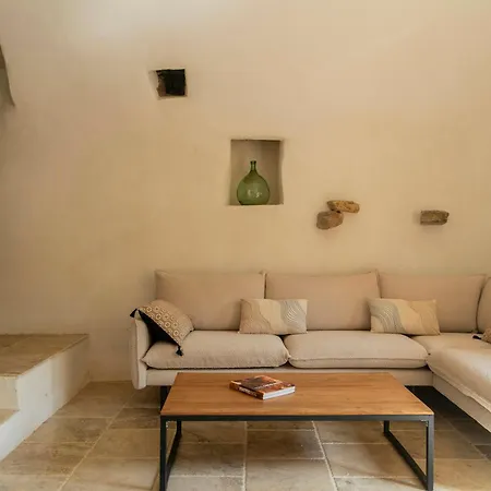 Beautiful Family With Pool Near 펜션 *