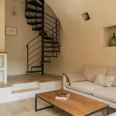 Beautiful Family With Pool Near * Pigna