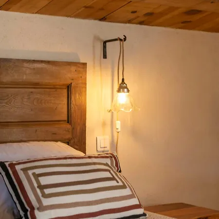 Dom wakacyjny Beautiful Family With Pool Near *