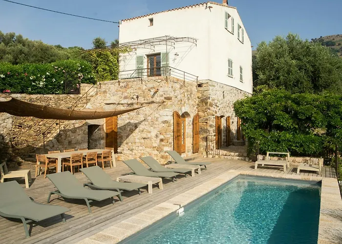 Holiday home Beautiful Family With Pool Near *