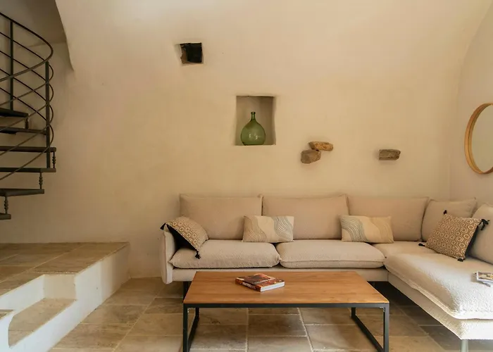 Beautiful Family With Pool Near Casa de Férias *