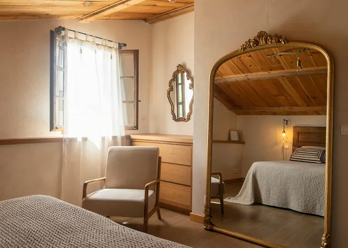 Beautiful Family With Pool Near 펜션