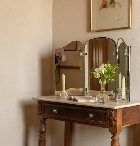 Beautiful Family With Pool Near *